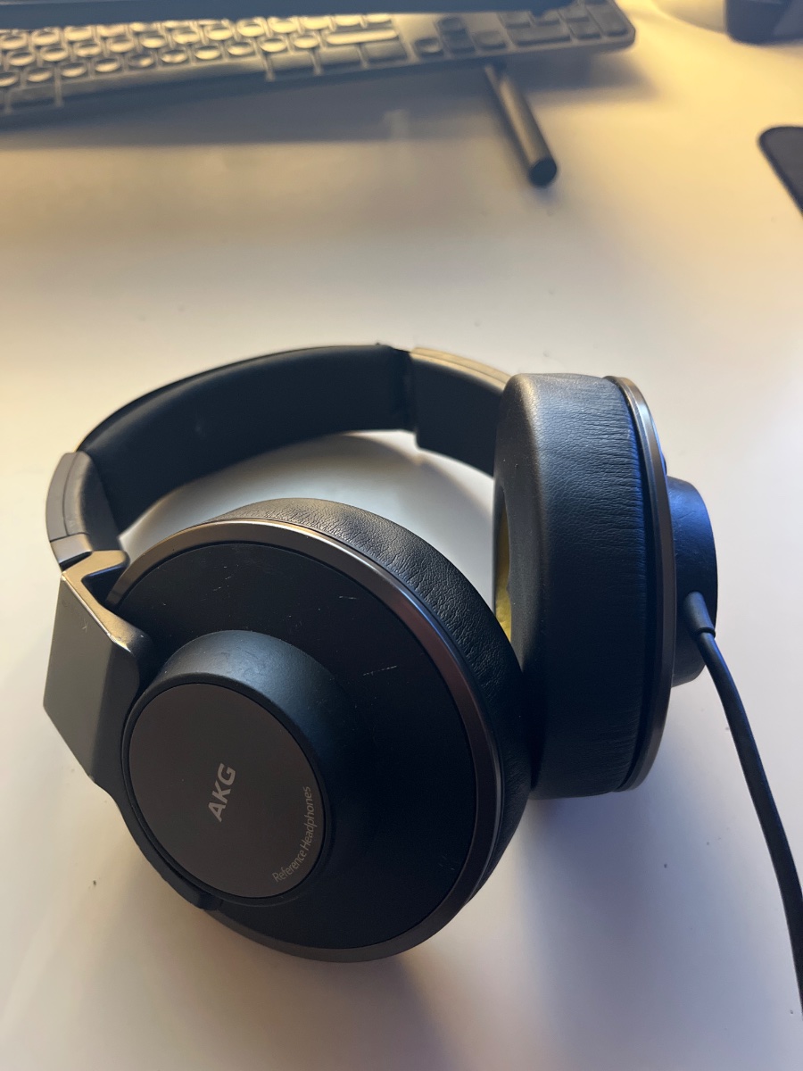 Slúchadlá AKG K550