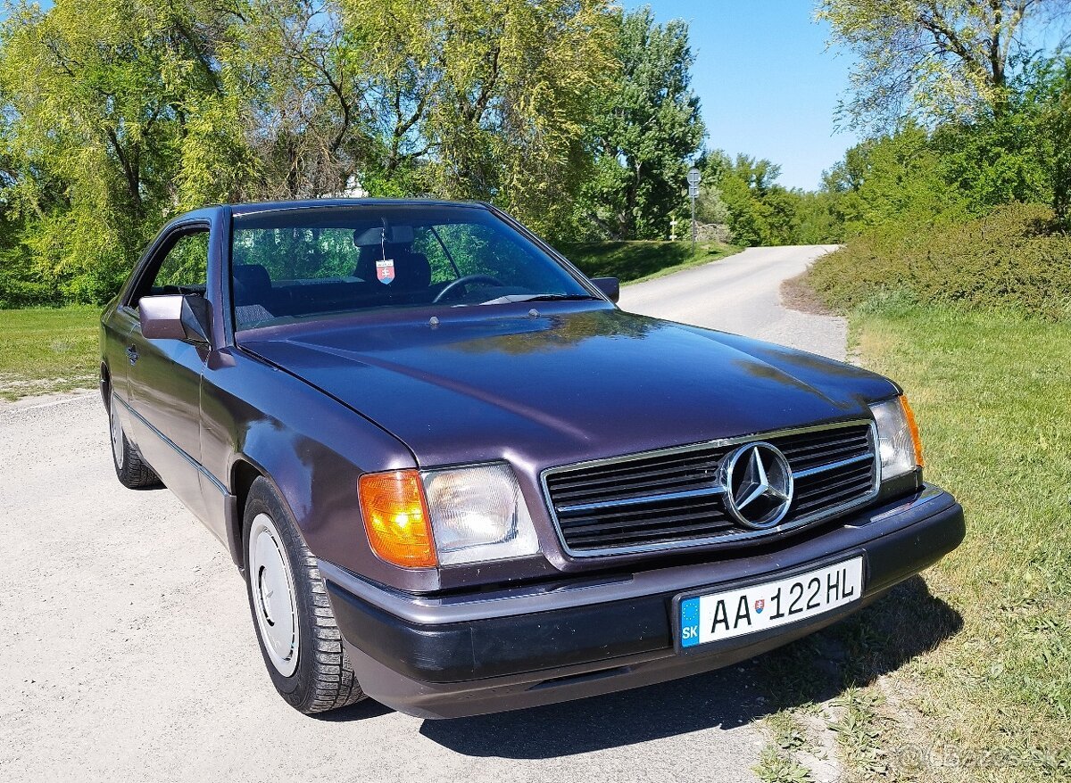 Mercedes-Benz W124 Coupé