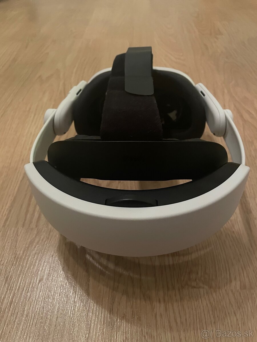 Meta Quest 3 VR headset s BOBOVR M3 Pro Elite Strap