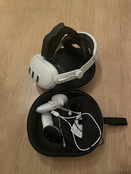 Meta Quest 3 VR headset s BOBOVR M3 Pro Elite Strap